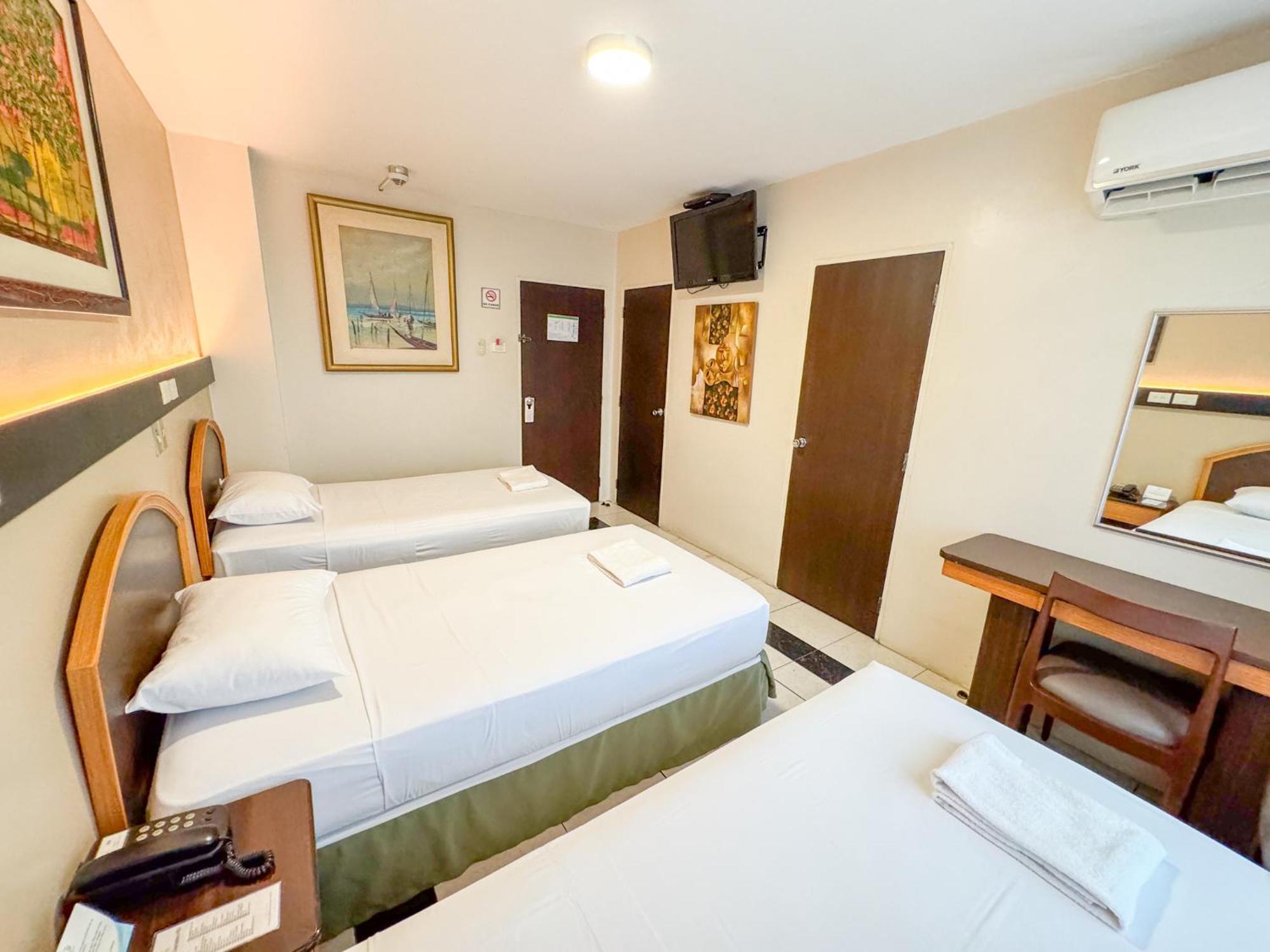 Gh Alexander Hotel Guayaquil Esterno foto