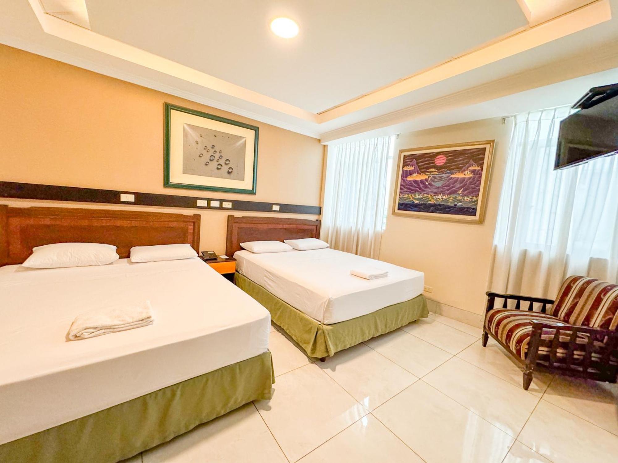 Gh Alexander Hotel Guayaquil Esterno foto