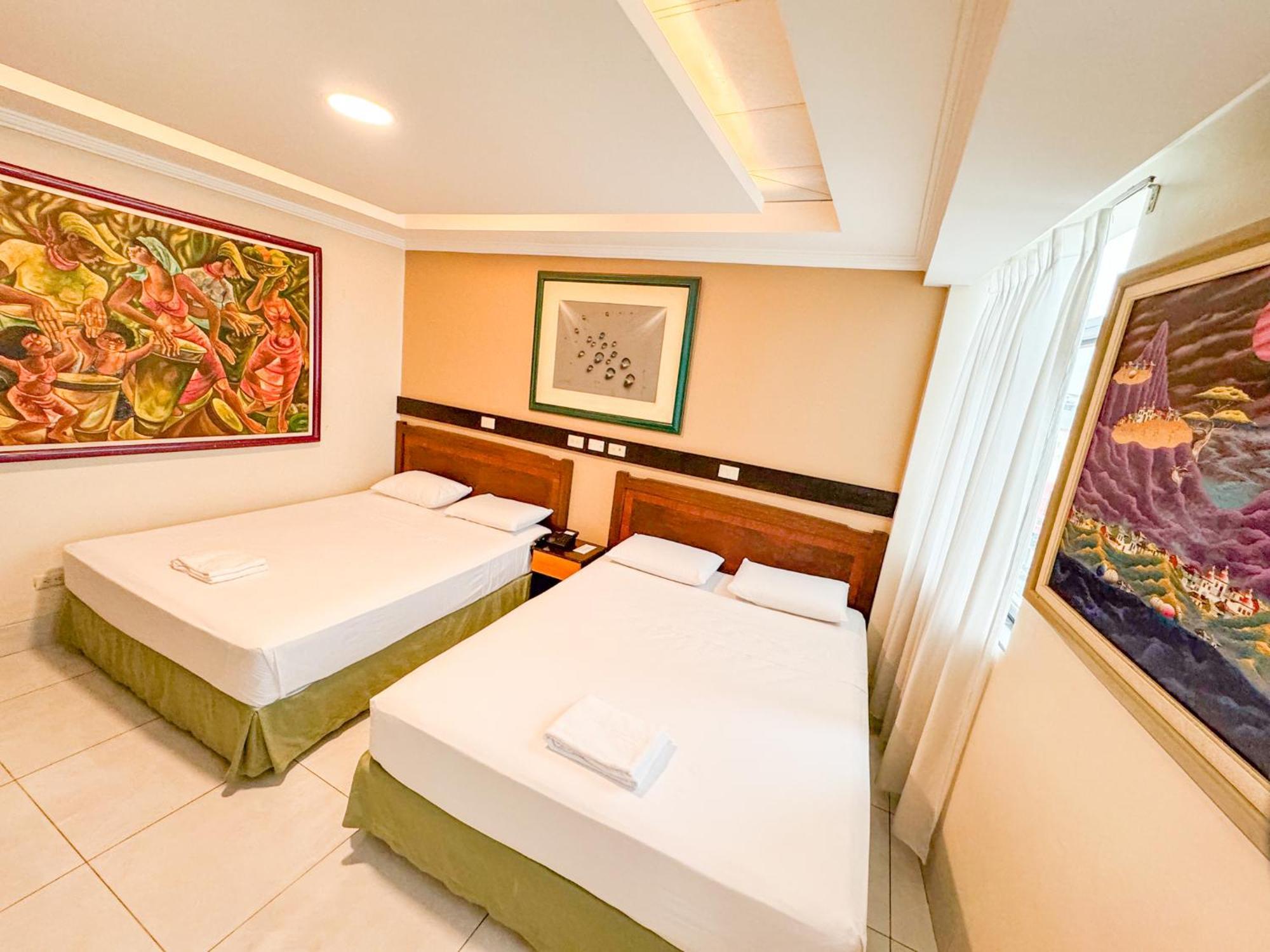Gh Alexander Hotel Guayaquil Esterno foto